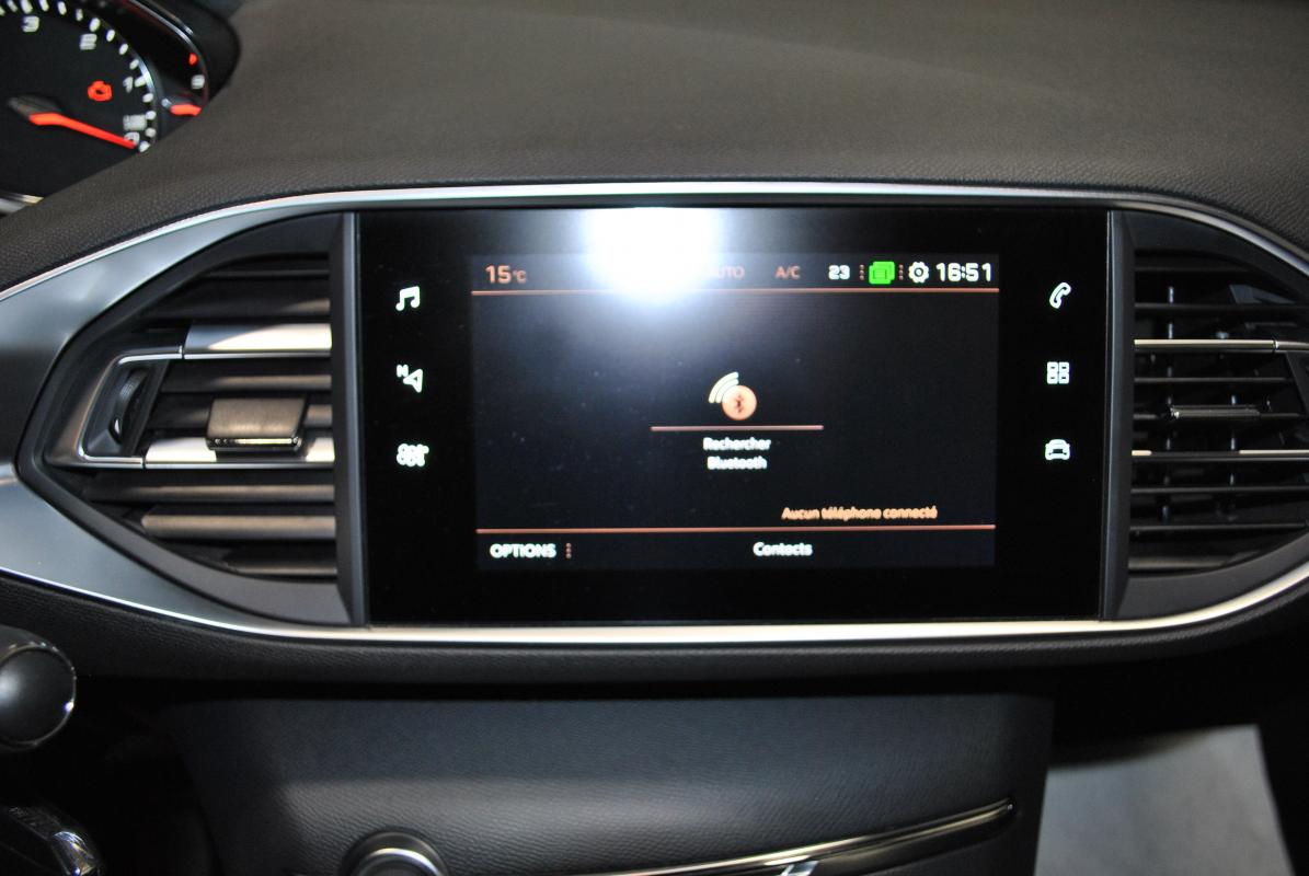 Peugeot 308 - II (2) 1.5 BLUEHDI 130 ACTIVE PACK