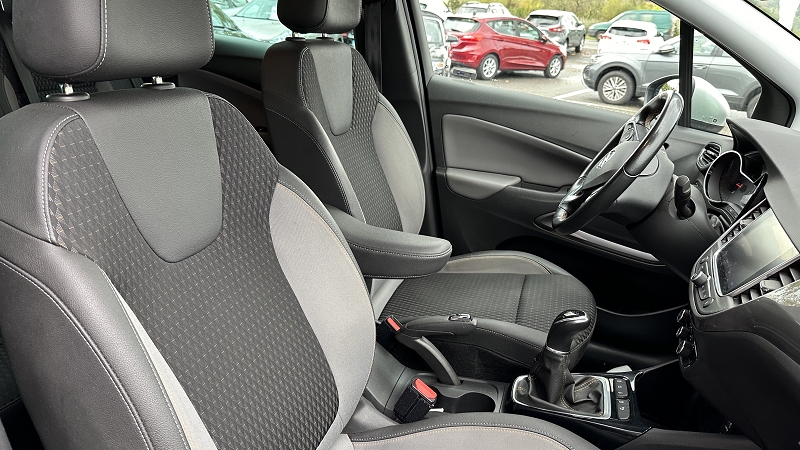 Opel Crossland X - 1.2I TURBO - 110 S&S INNOVATION