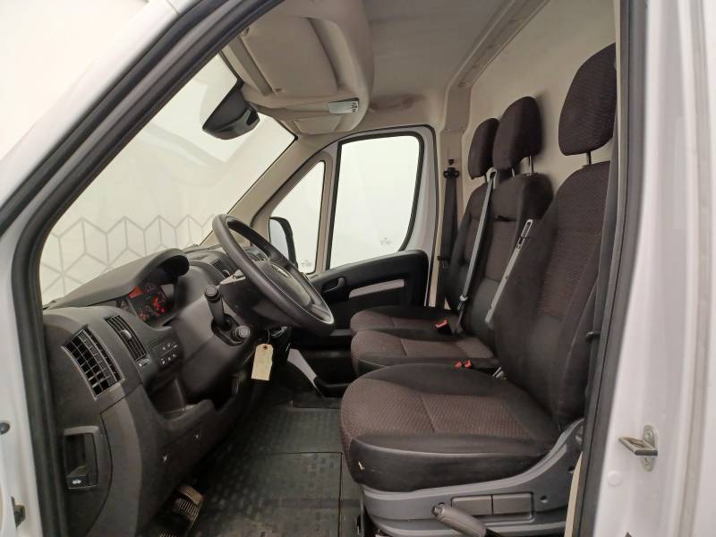 Opel Movano - (30) FGN 3.3T L2H2 140 CH PACK BUSINESS