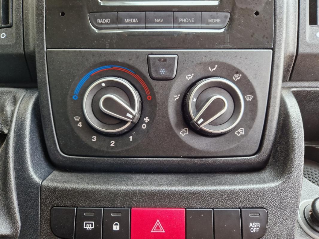 Citroën Jumper - CAISSE 20M3 BLUEHDi 160 BVM6 CONFORT