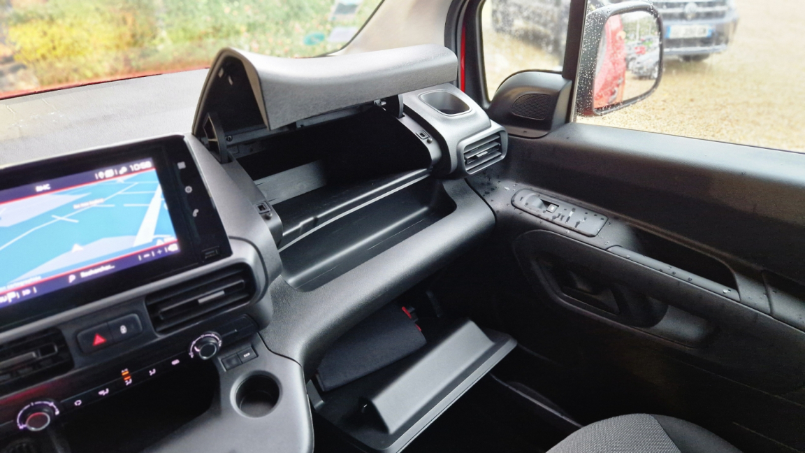 Citroën Berlingo - Taille M BlueHDi 130 SetS EAT8