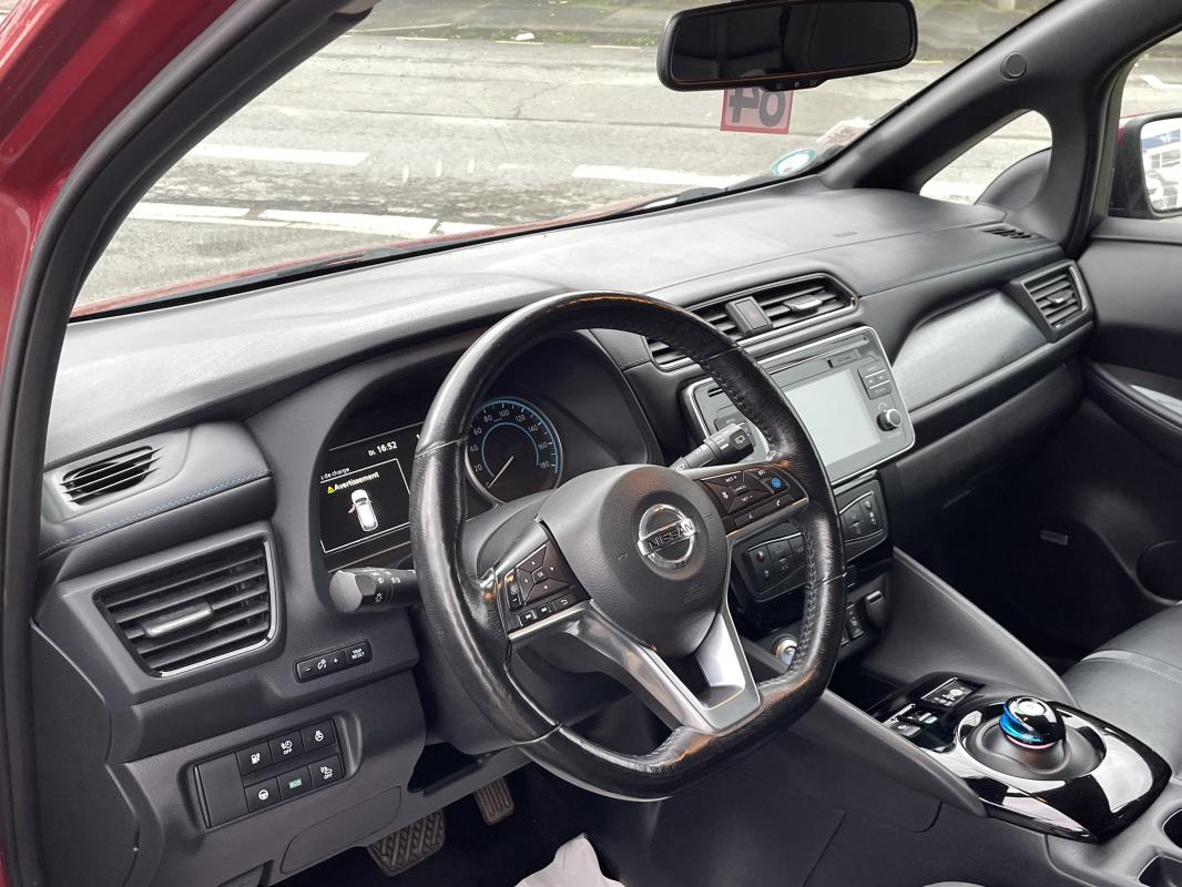 Nissan Leaf - TEKNA 40KWH 1ère MAIN