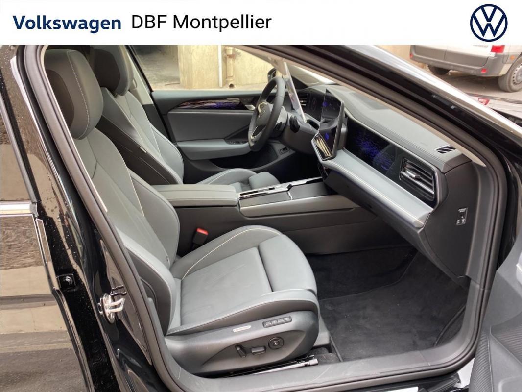 Volkswagen Passat - NOUVELLE 1.5 ETSI 150CH DSG7 ELEG