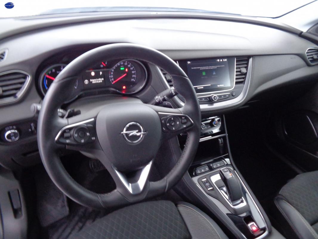 Opel Grandland X - 1.6 HYBRID TURBO 300 AT8 ULTIMATE