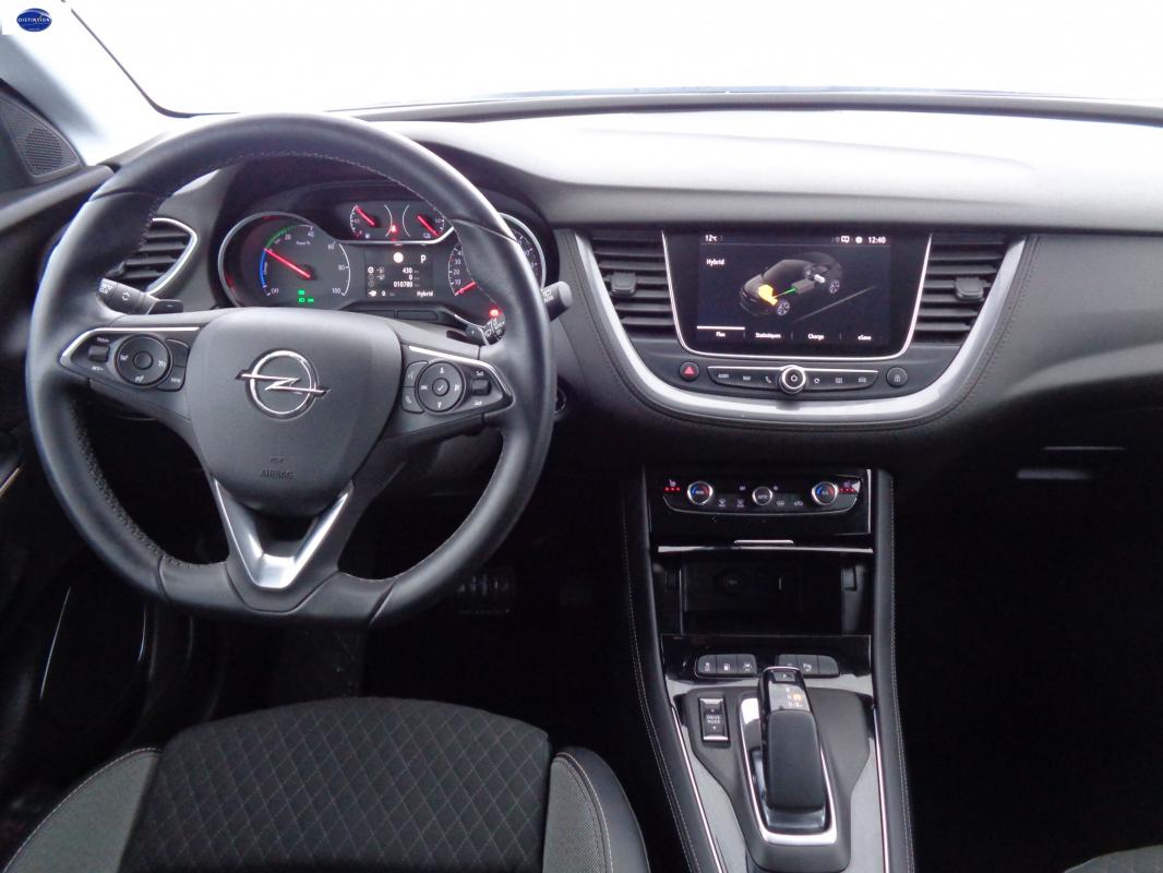 Opel Grandland X - 1.6 HYBRID TURBO 300 AT8 ULTIMATE