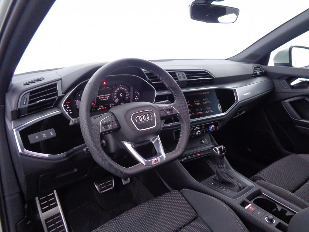 Audi Q3 Sportback - 35 TDI 150CH STRONIC SLINE